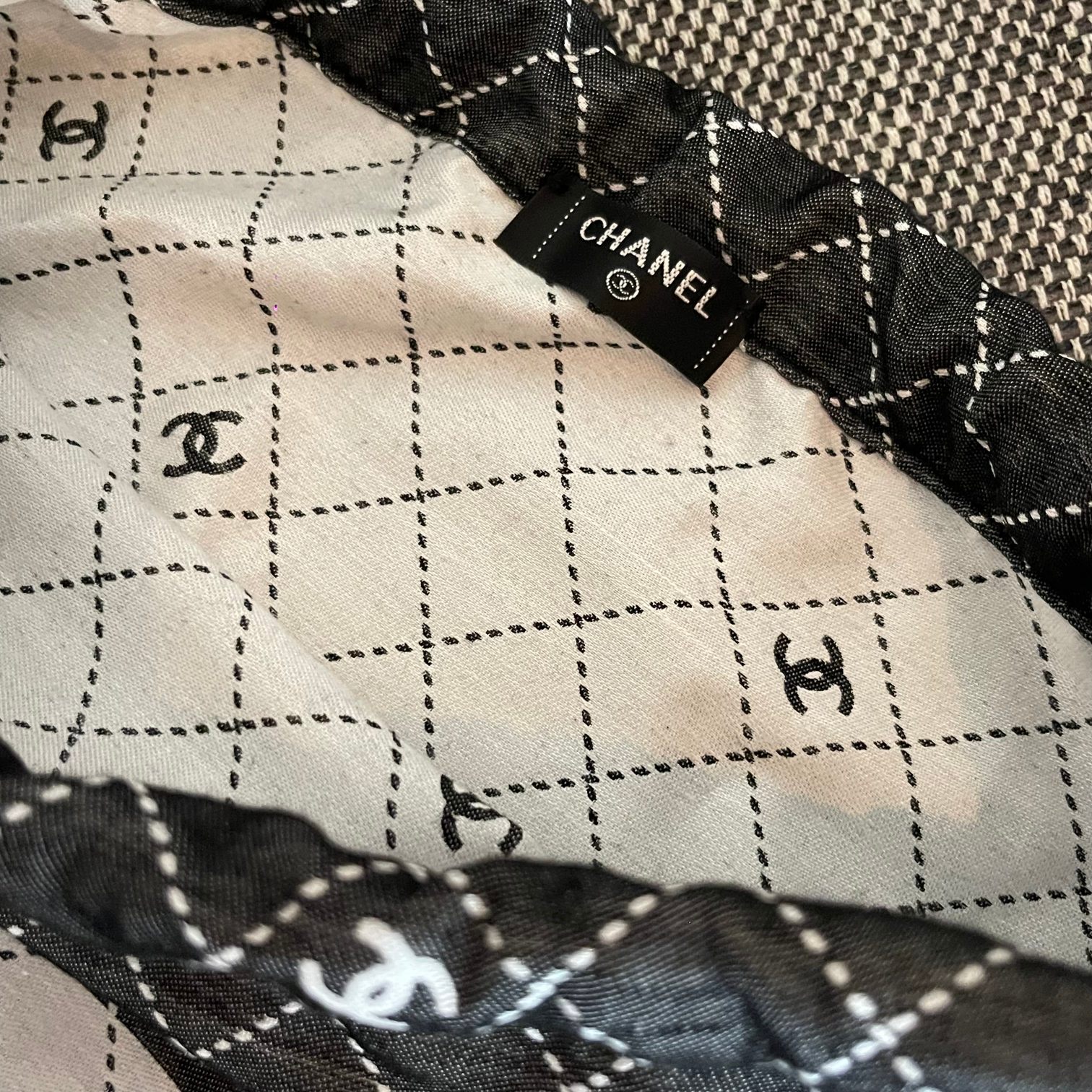 Black & White Printed Cotton Canvas Drawstring Backpack with CC Logo Print - Mocuir