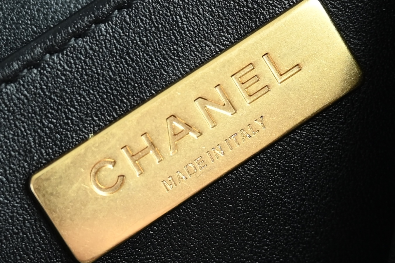 Trendy CC Top Handle Flap Bag（Black） - Mocuir