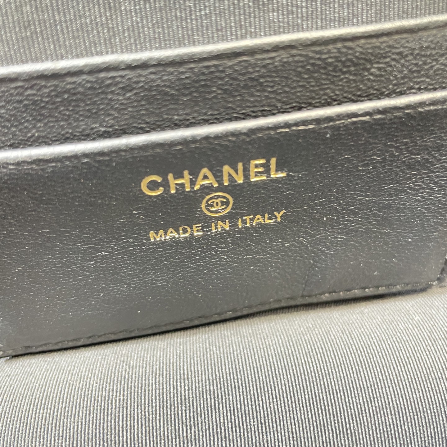 26S Slim Vanity Case with Chain in Dark Brown Suede & Black Lambskin with Gold-Tone Hardware - Mocuir