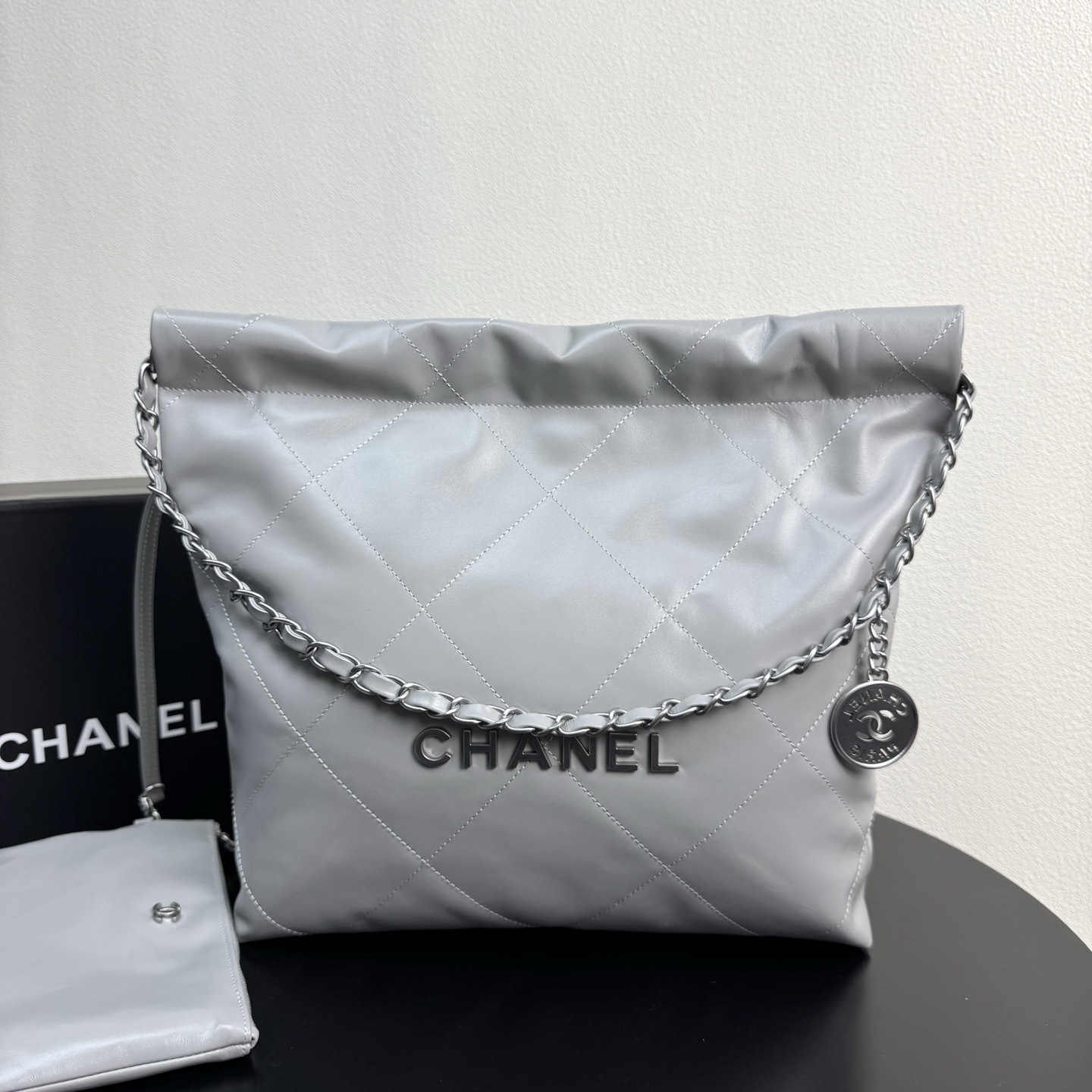 22 Bag Quilted Shiny Calfskin in Light Grey (Silver Hardware) - Mocuir