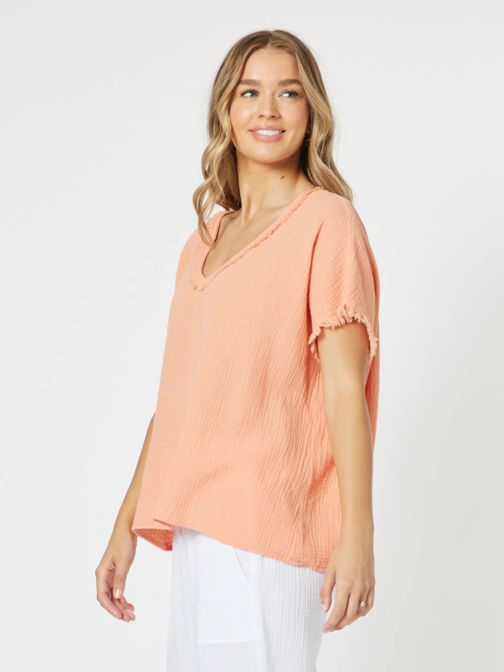 Fray Lock V-Neck Tee‌