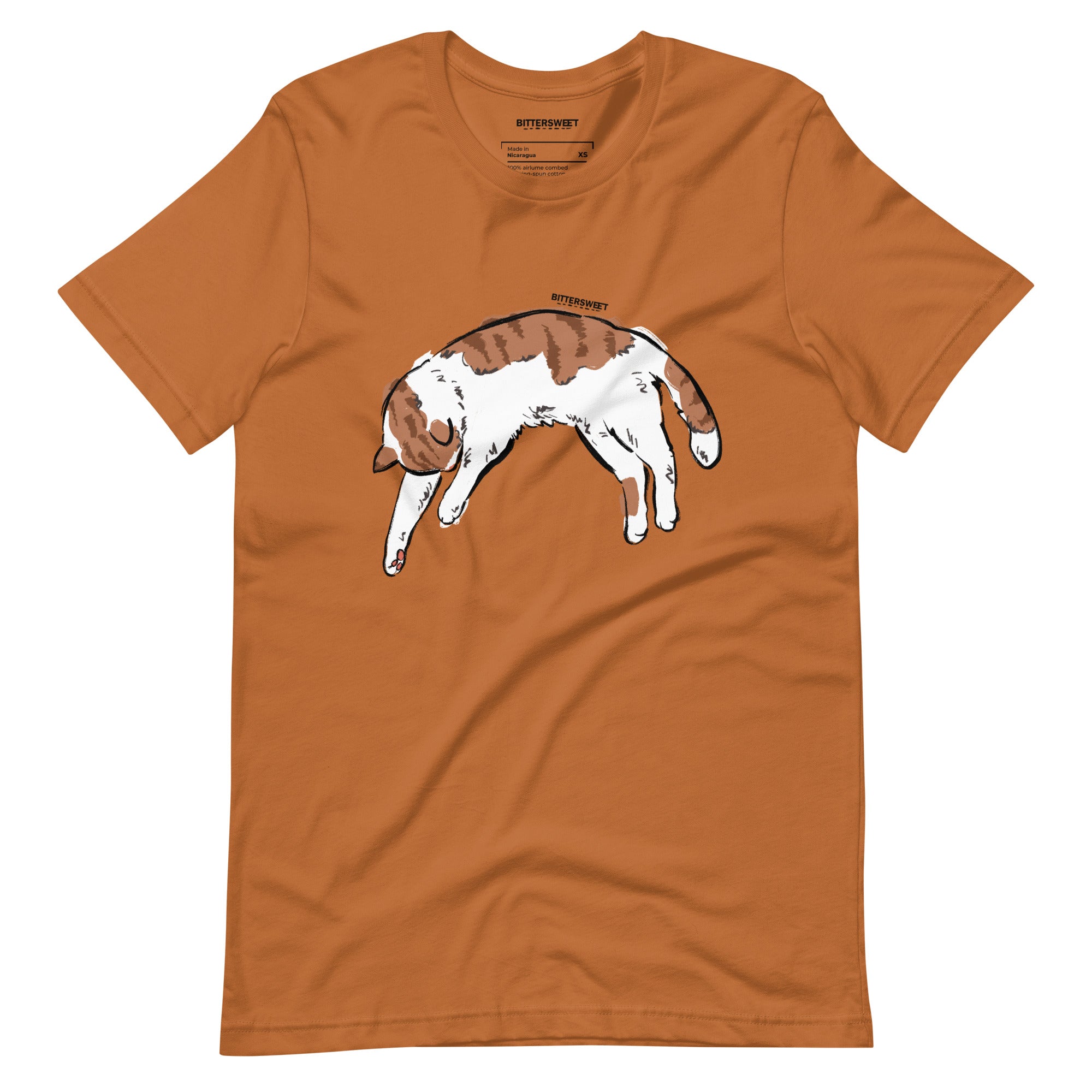Sleepy day cat graphic T-shirt