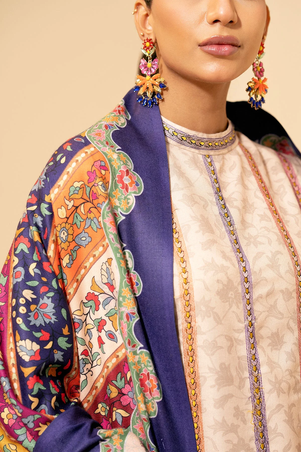 VISCOSE WOOL | EMBROIDERED