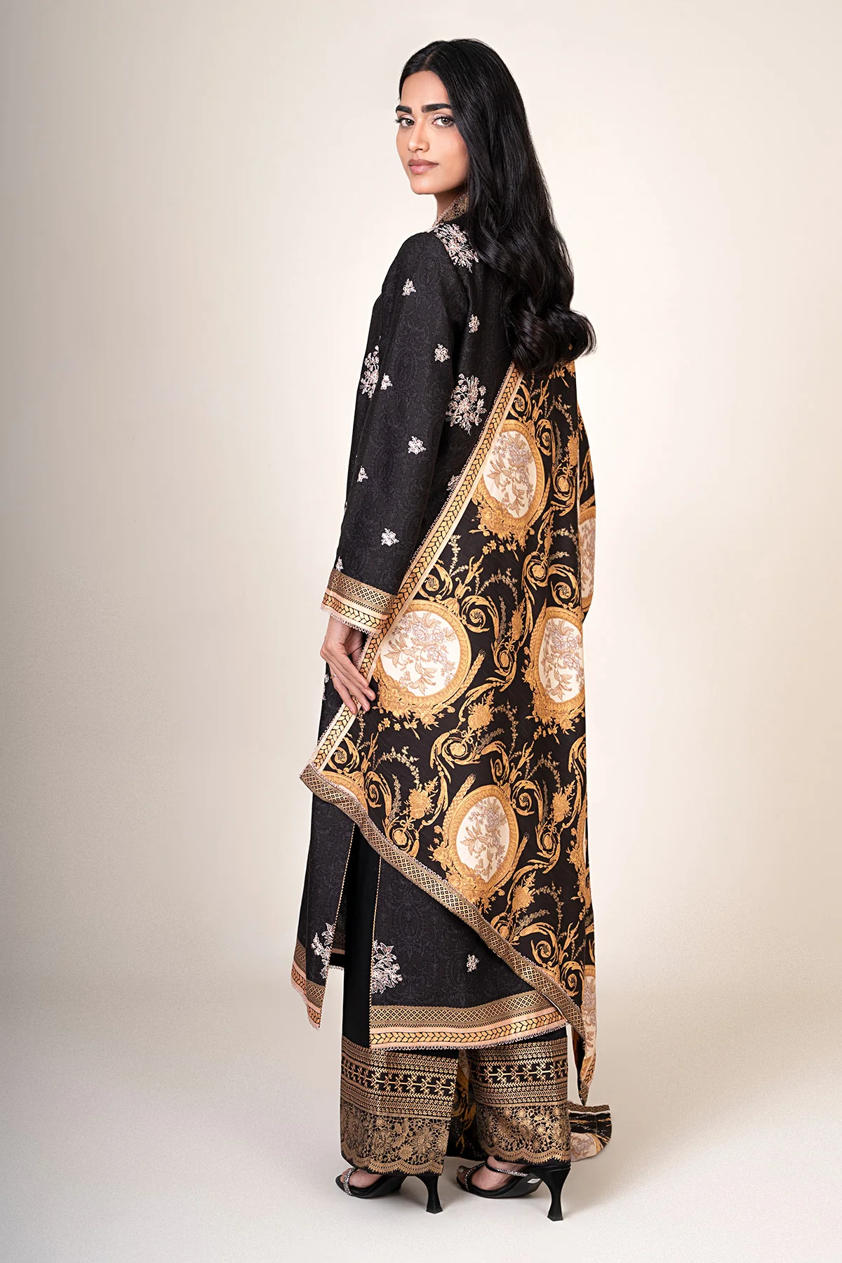 RAW SILK | EMBROIDERED