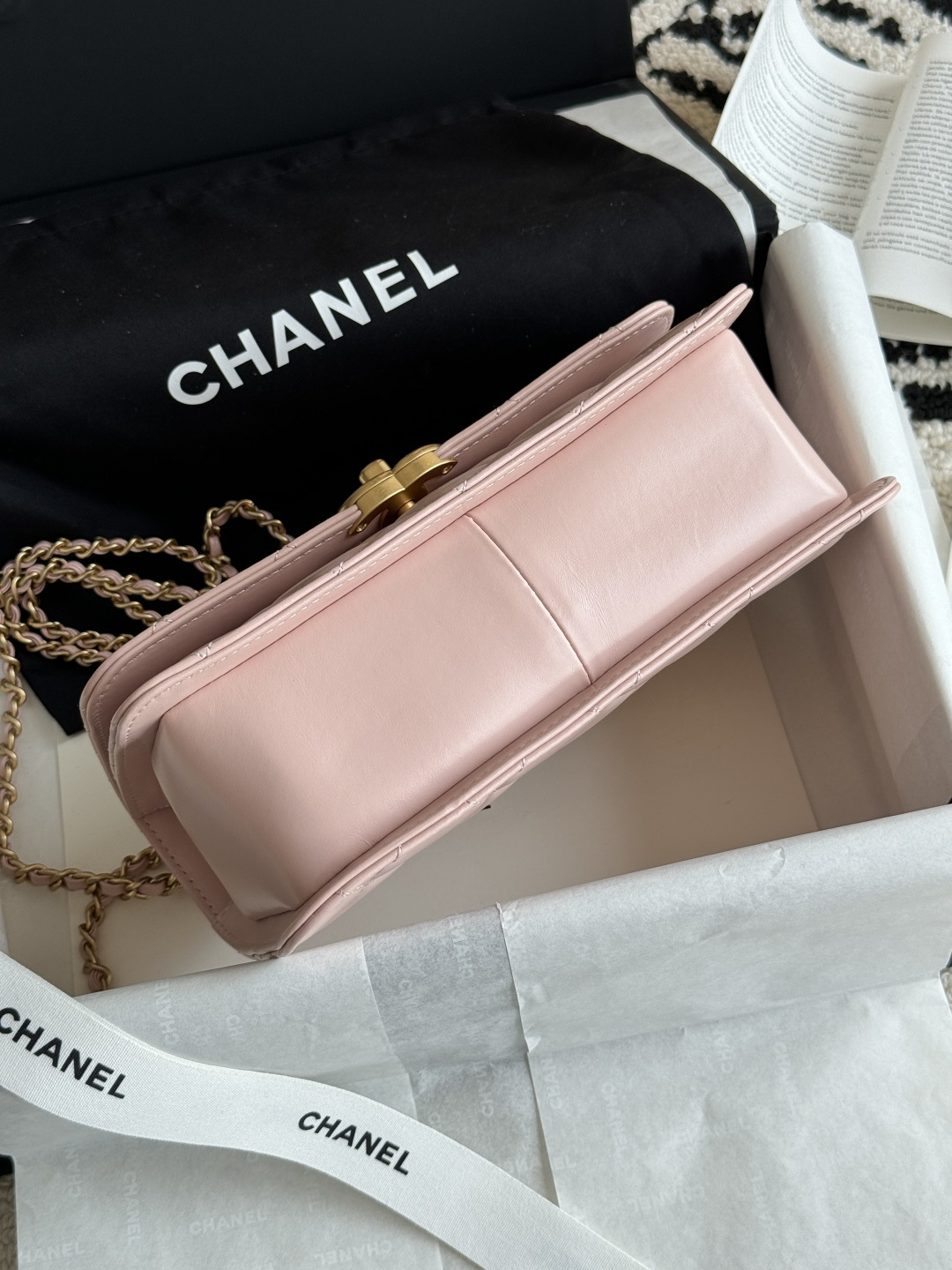 Wallet On Chain (WOC) with Double Gold Balls in Light Pink Quilted Shiny Caviar Leather with Antique Gold-Tone Hardware - Mocuir