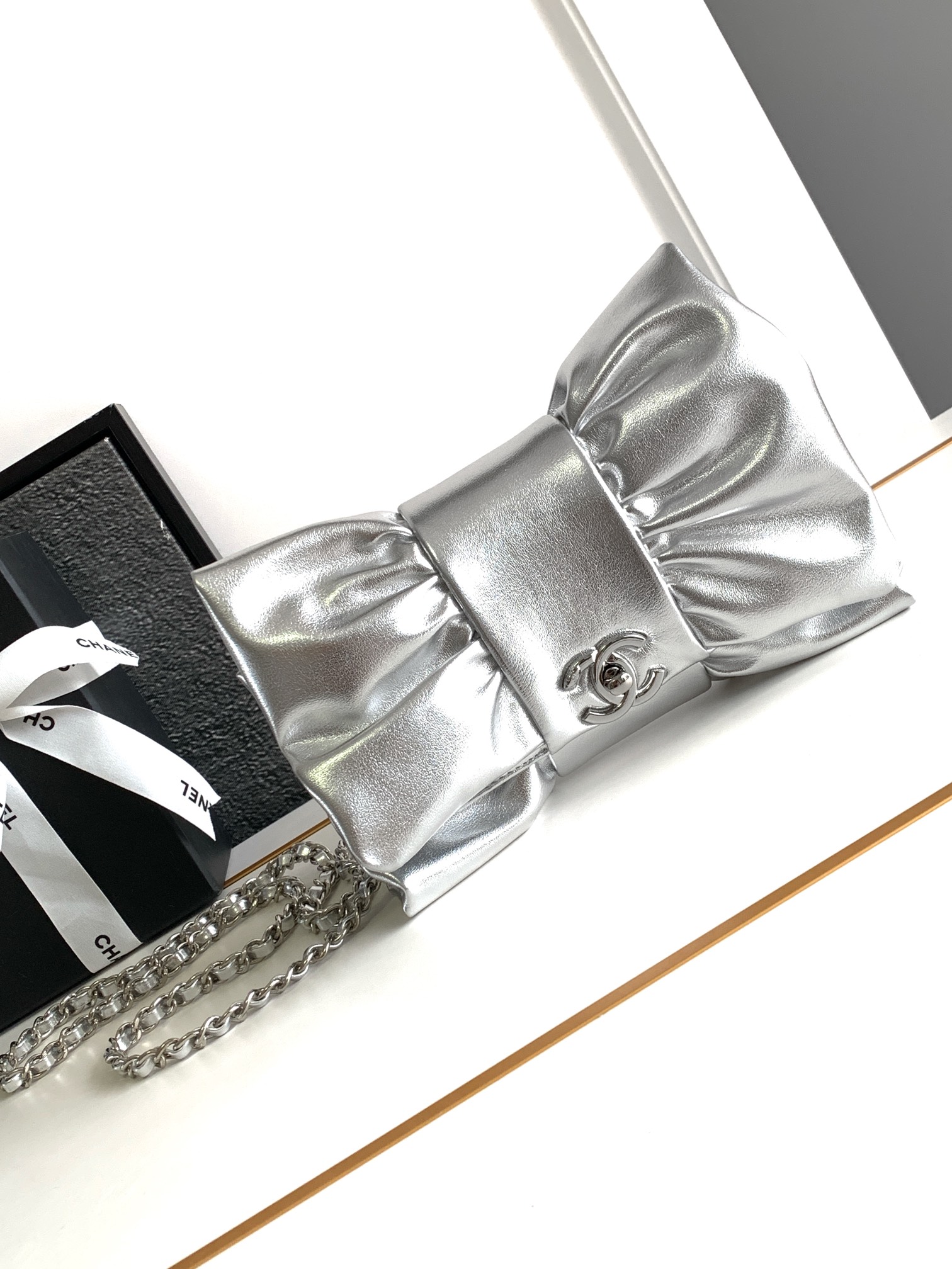 24B Bow Bag Evening Clutch with Chain in Metallic Silver Shiny Lambskin with Silver-Tone Hardware - Mocuir