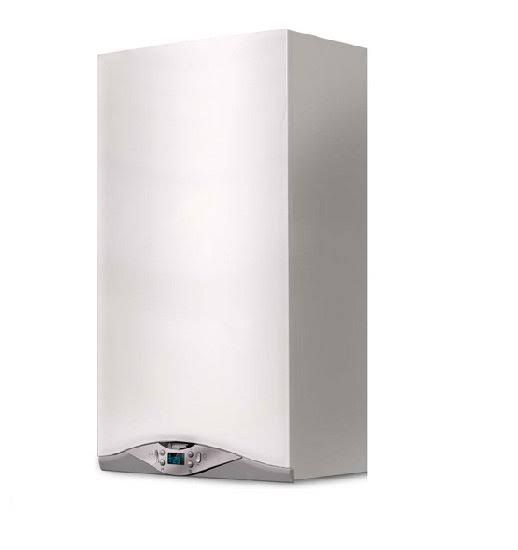 Caldaia a Condensazione Ariston CARES PREMIUM 24 EU METANO Con Kit Scarico Fumi