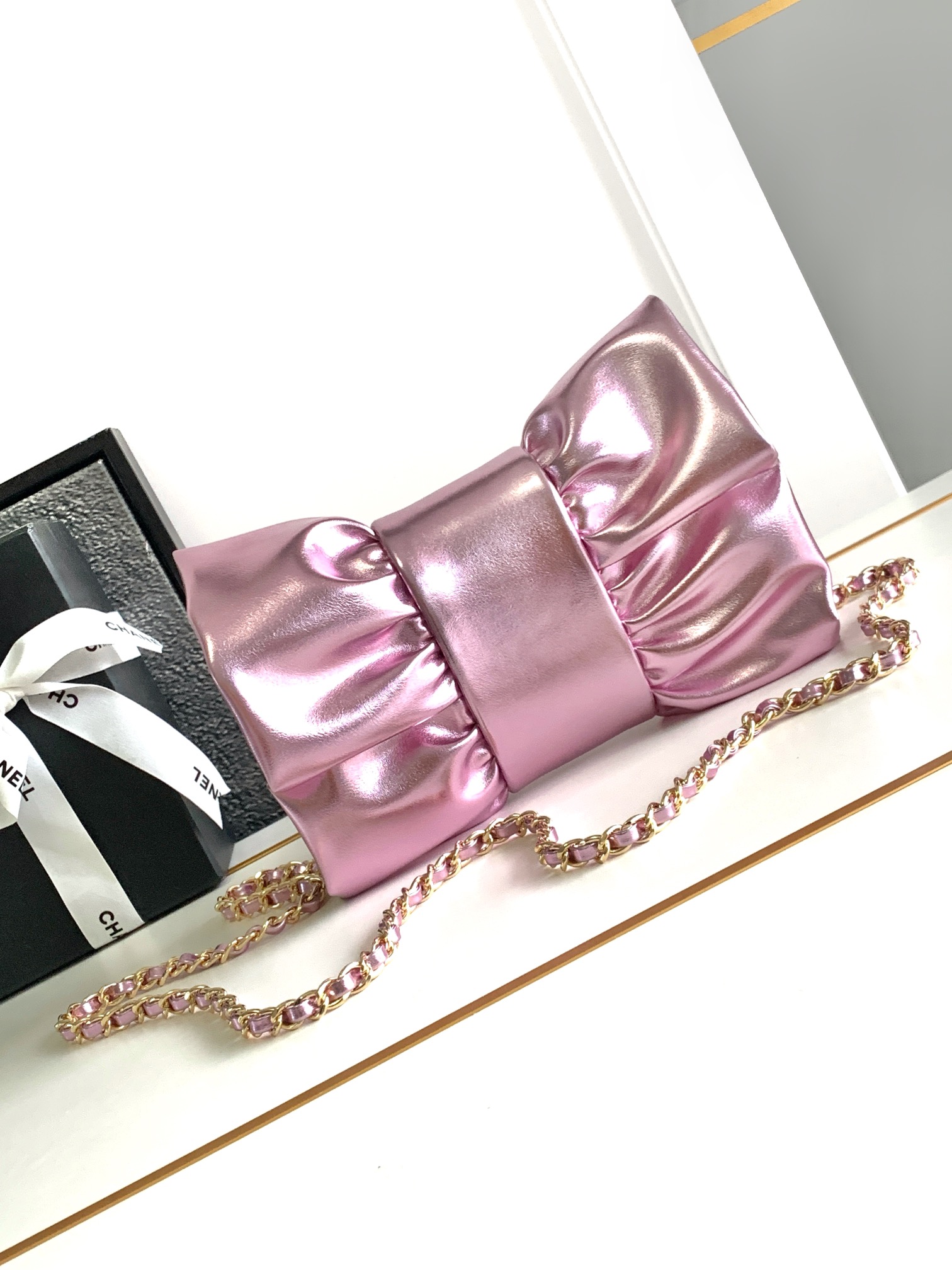 24B Bow Bag Evening Clutch with Chain in Metallic Pink Shiny Lambskin with Light Gold-Tone Hardware - Mocuir