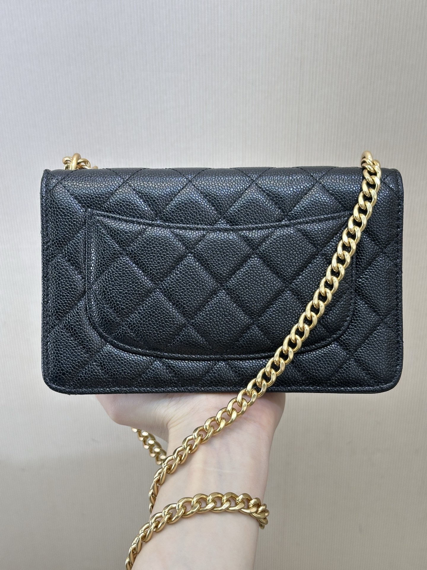 Classic Quilted Caviar Wallet on Chain with Heart Gold Ball in Black (Gold Hardware) - Mocuir