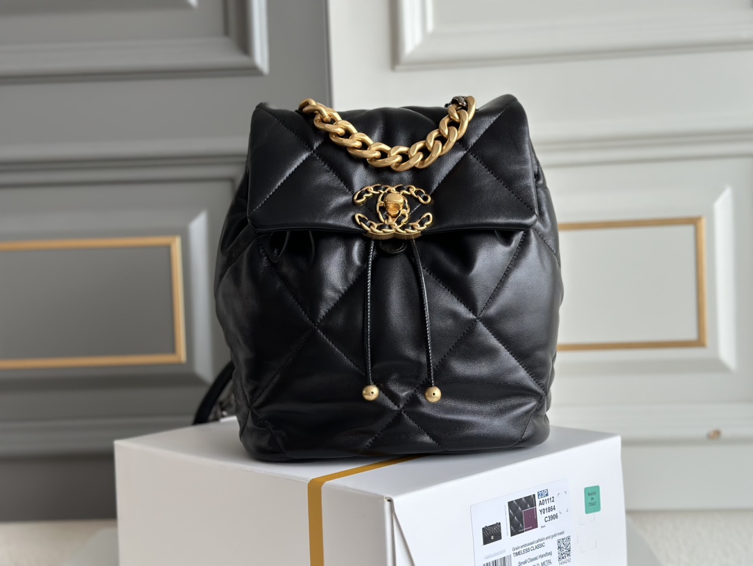 19 Backpack in Black Lambskin with Mixed Gold & Silver Hardware (Model AS4223) - Mocuir