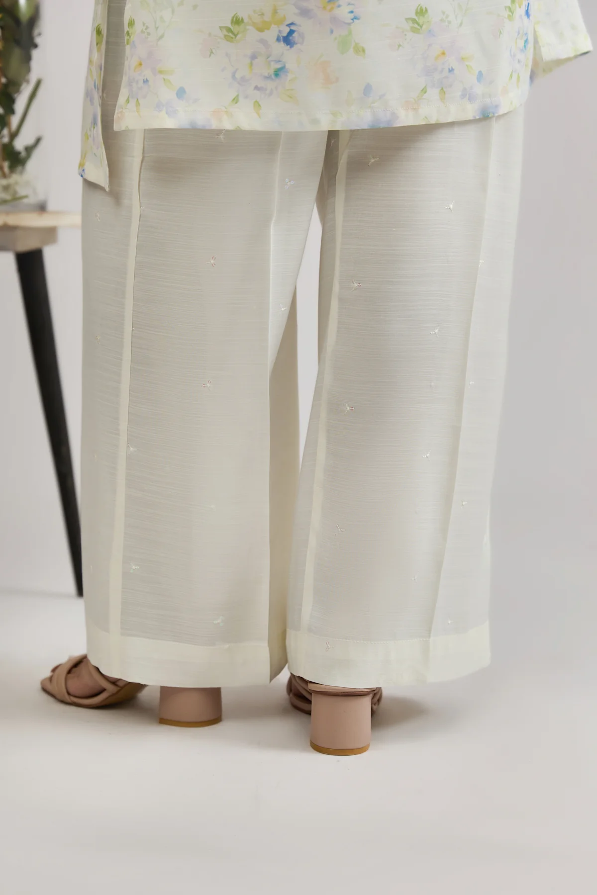 RAW SILK | EMBROIDERED