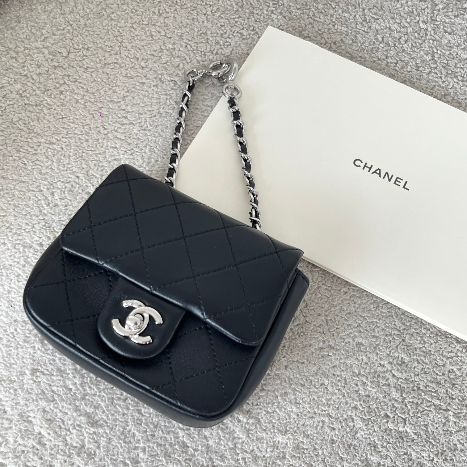 24C Black-Grey Knitted Mesh Tote Handbag with Attached Black Calfskin Mini Flap Bag and Silver-Tone Hardware - Mocuir