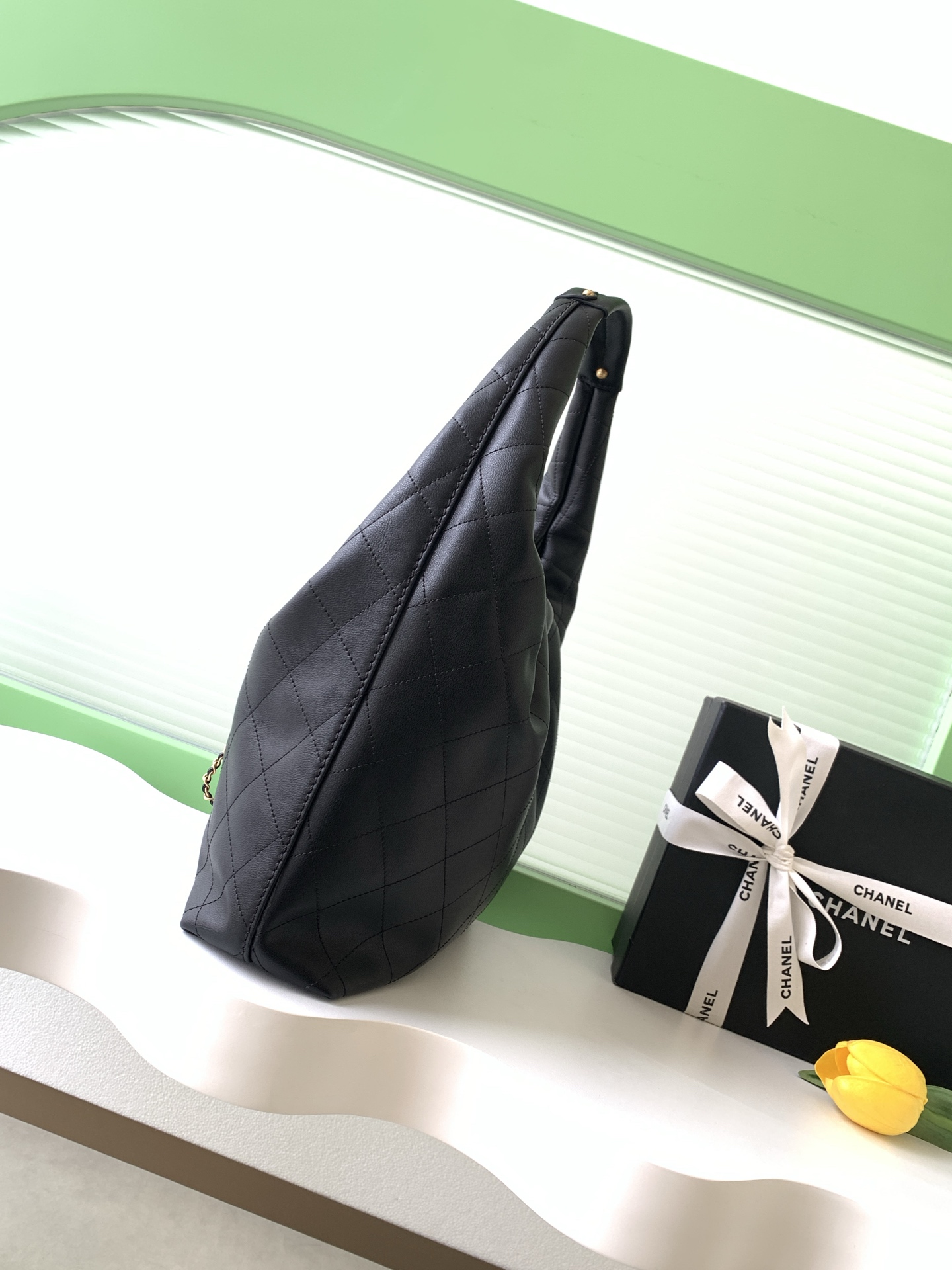 22 Hobo Bag - Mocuir