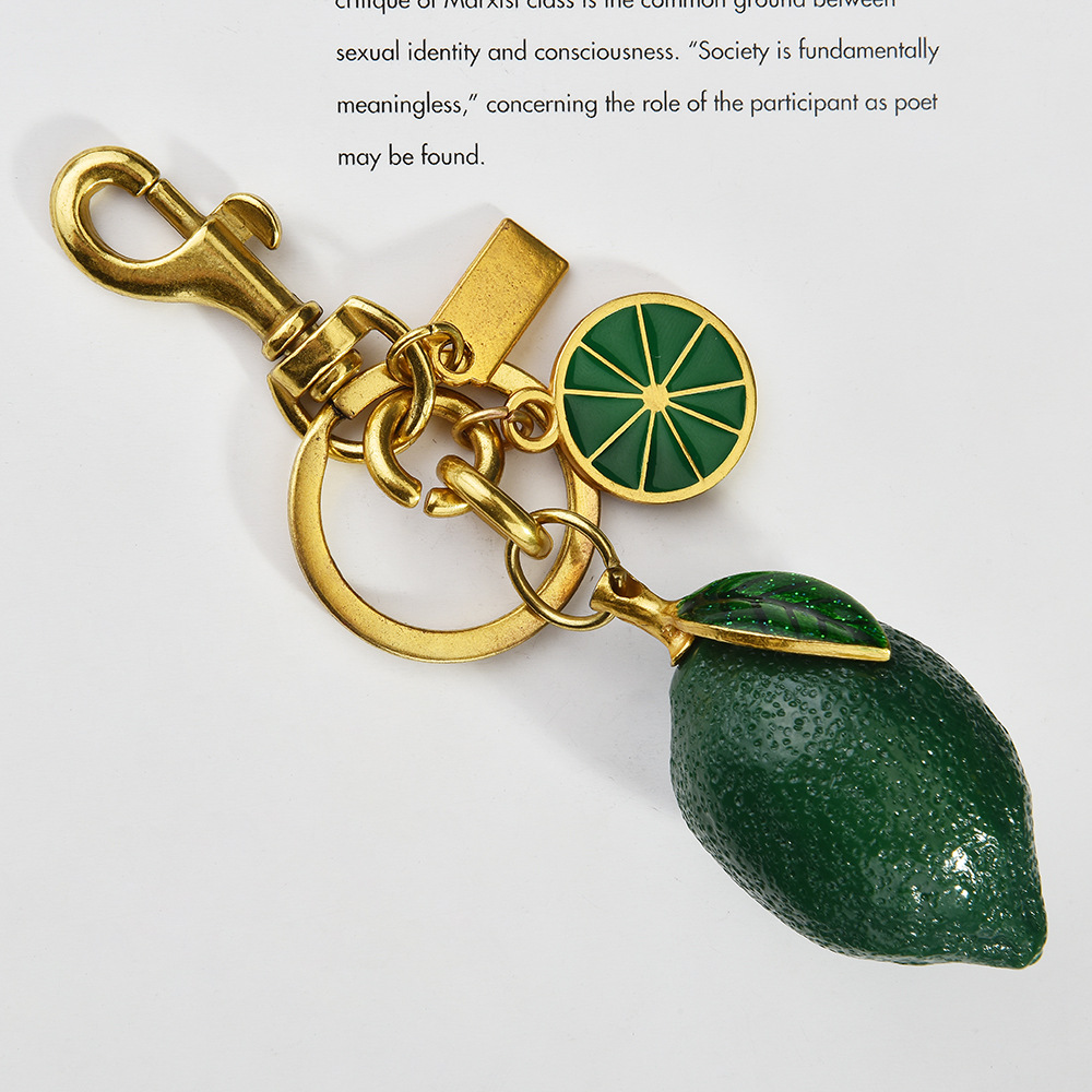 Creative resin car key chain pendant couple key chain