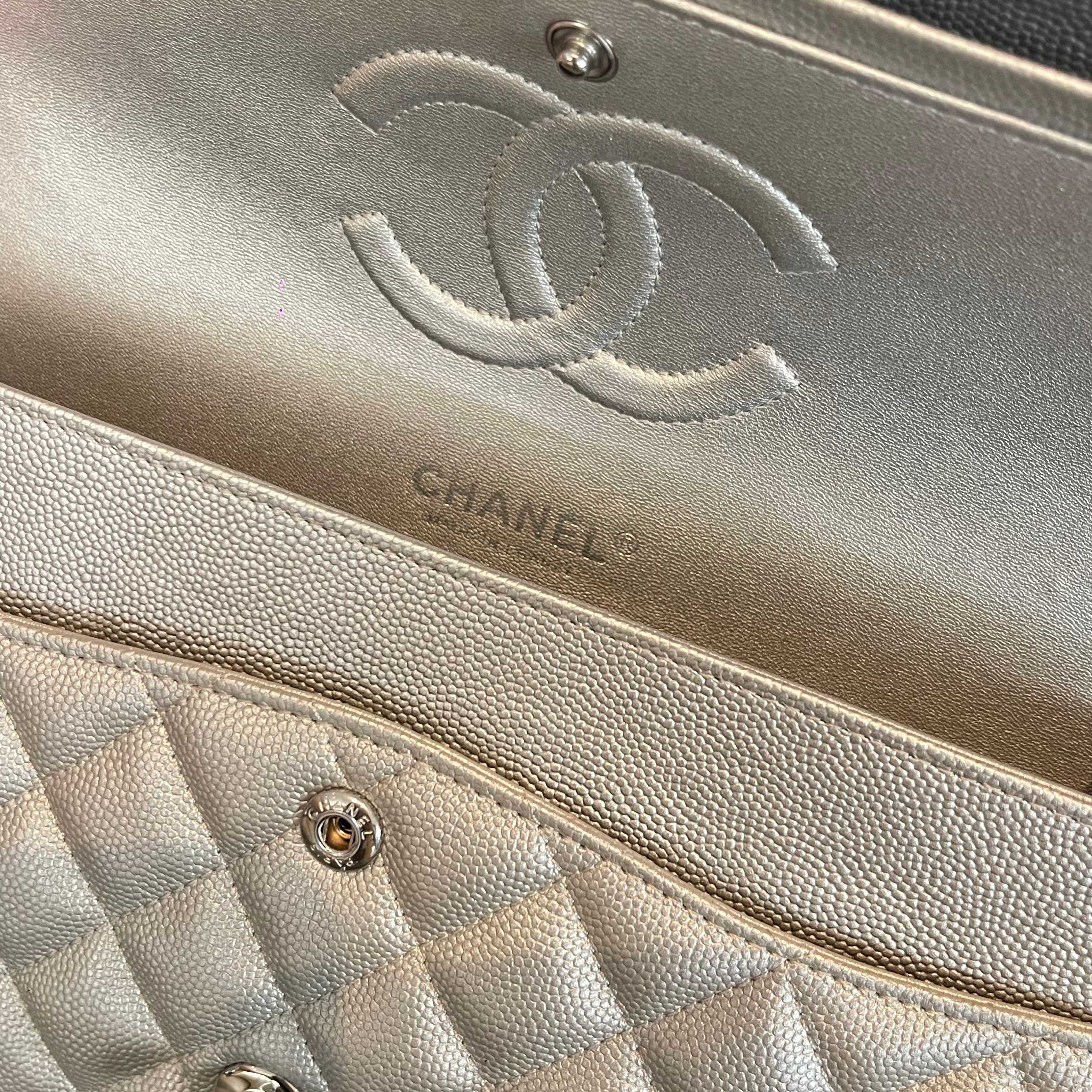 Classic Flap Bag（Caviar Leather） - Mocuir