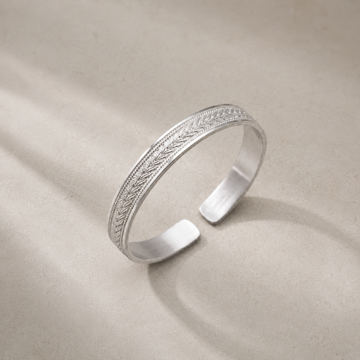 The Weaver’s Band – Handcrafted 999 Fine Silver Cuff
