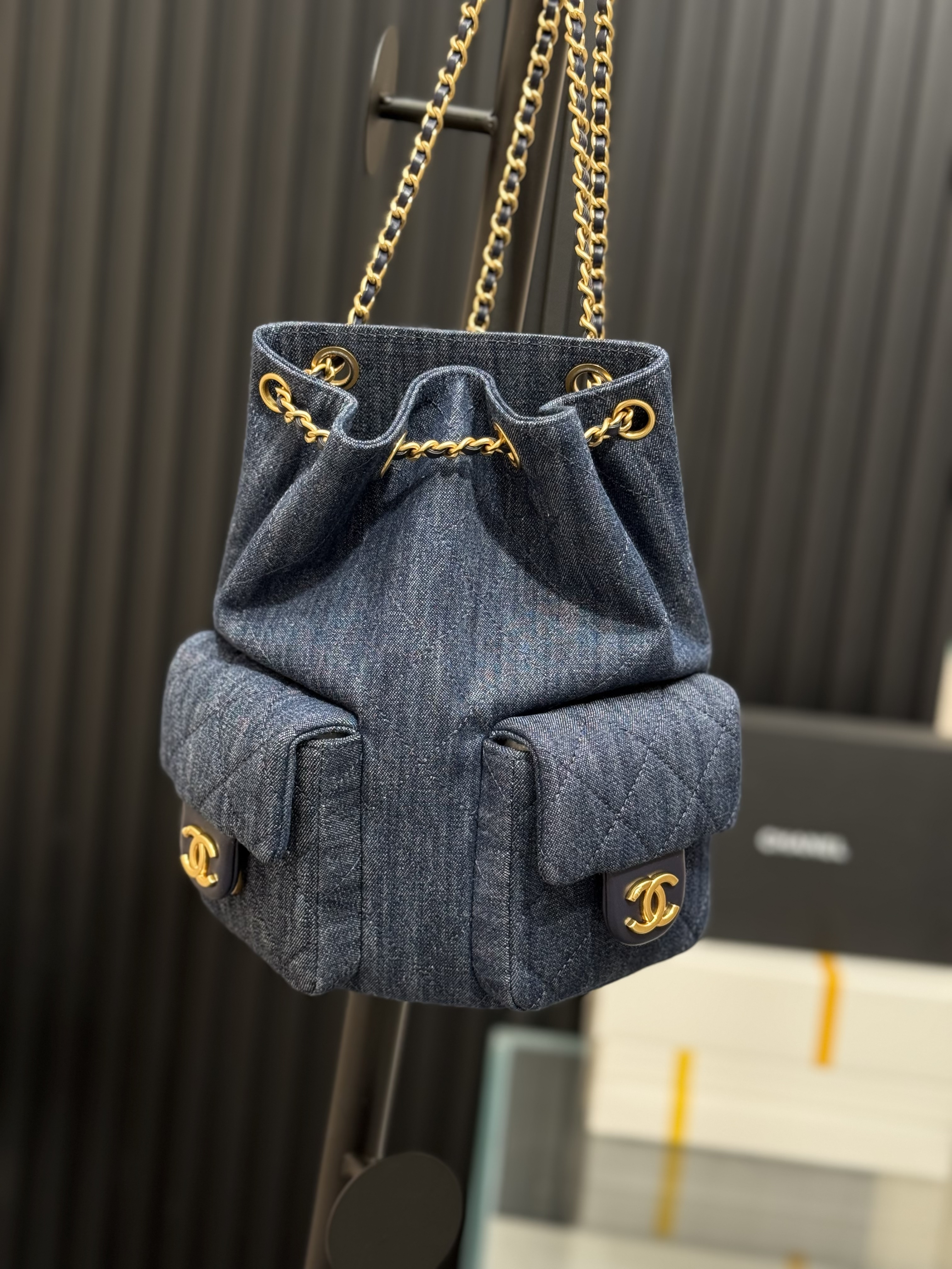 Drawstring Bucket Backpack（Dark Denim Blue） - Mocuir