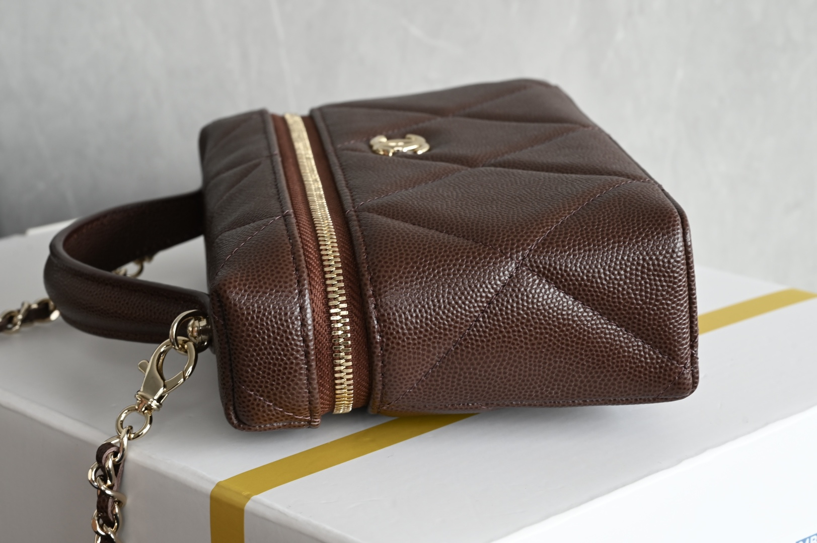 Small Vanity Case in Dark Brown Quilted Caviar Calfskin with Light Gold-Tone Hardware - Mocuir