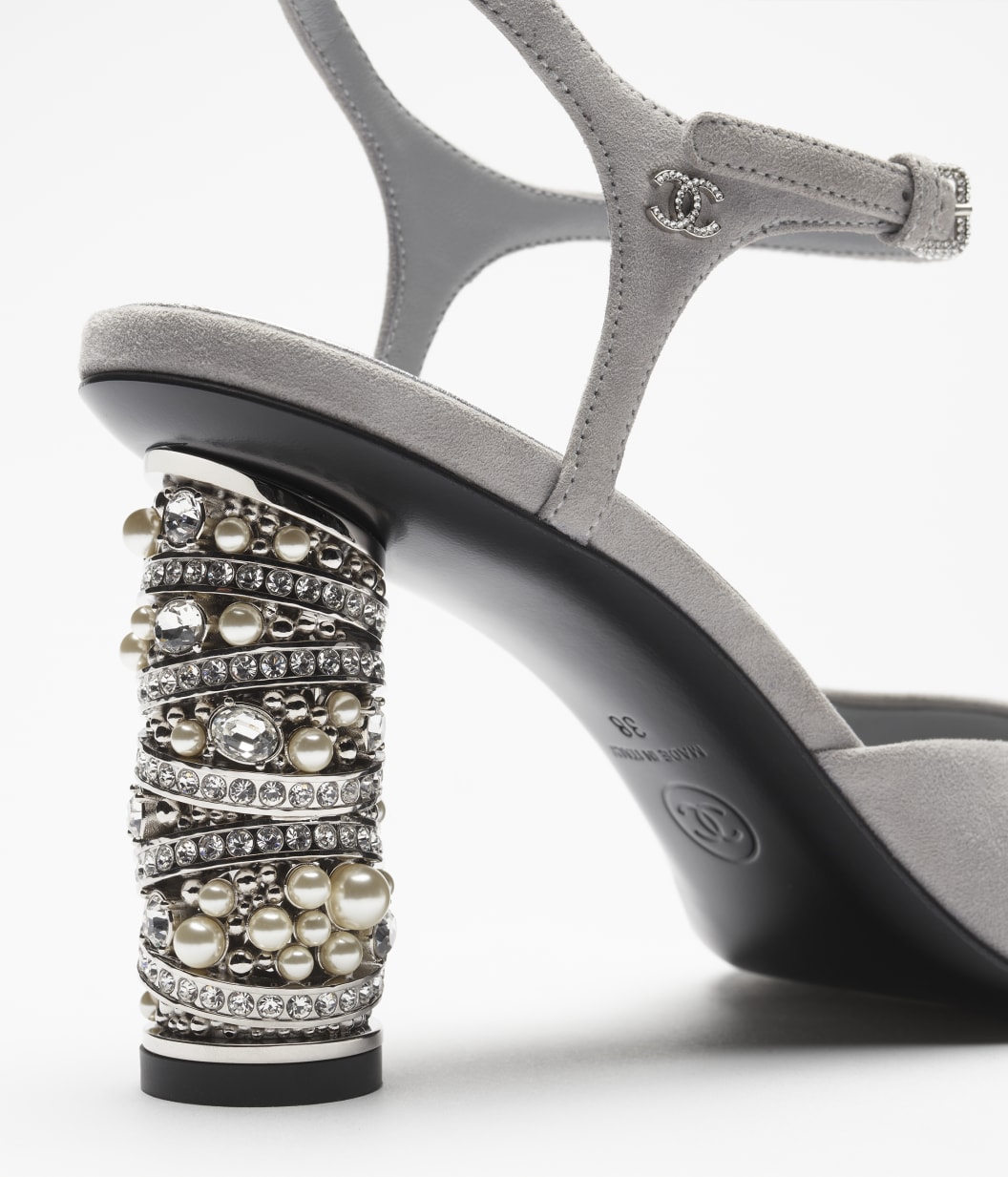 Fall-Winter 2024/25 Sandals