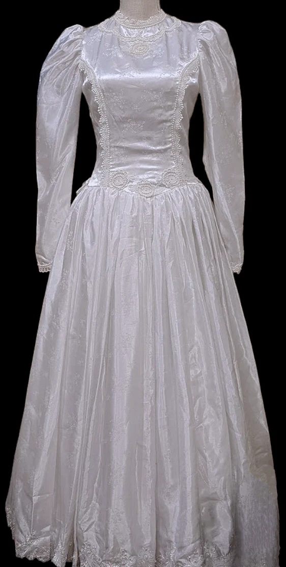 1980s Prairie Floral Wedding Gown in Bright White Satin with Large Ribbon and Rosette