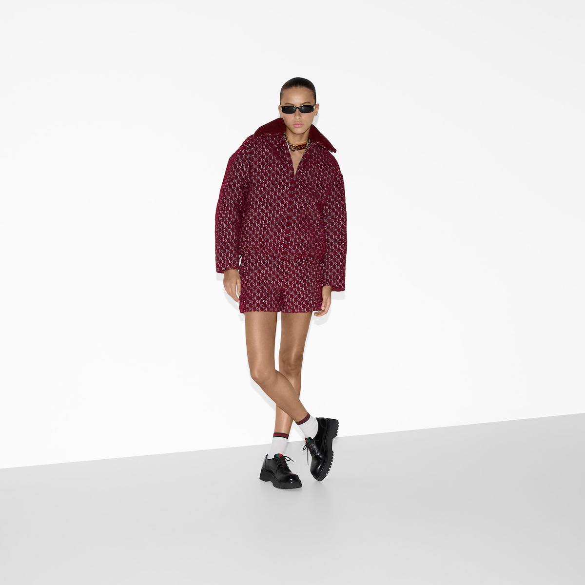 Womens lace-up with Web