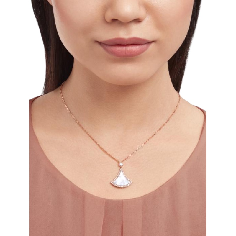 DIVAS’ DREAM Necklace