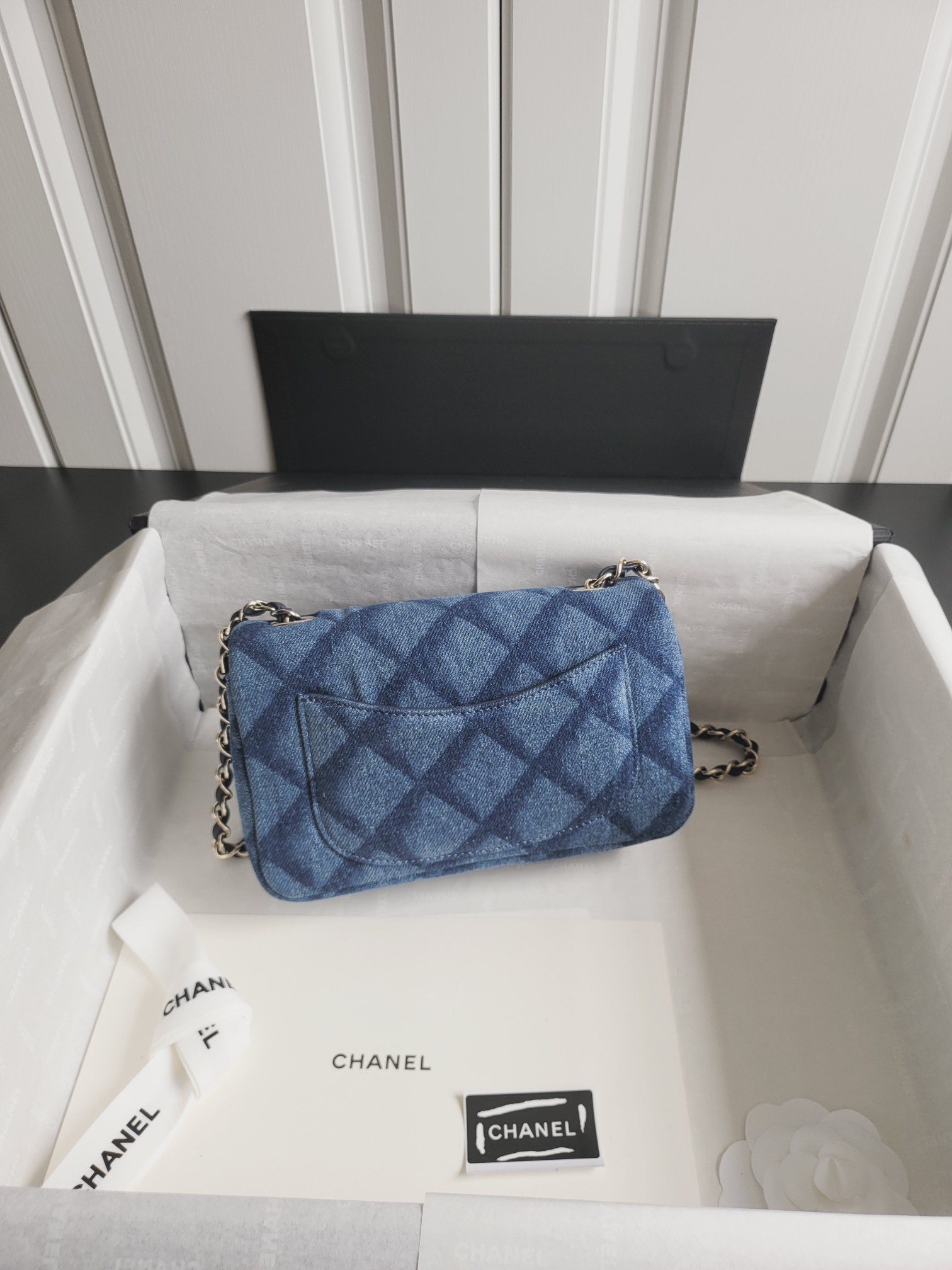 25C Medium Classic Flap Bag (AS4067) in Blue Quilted Washed Denim with Light Gold-Tone Hardware - Mocuir