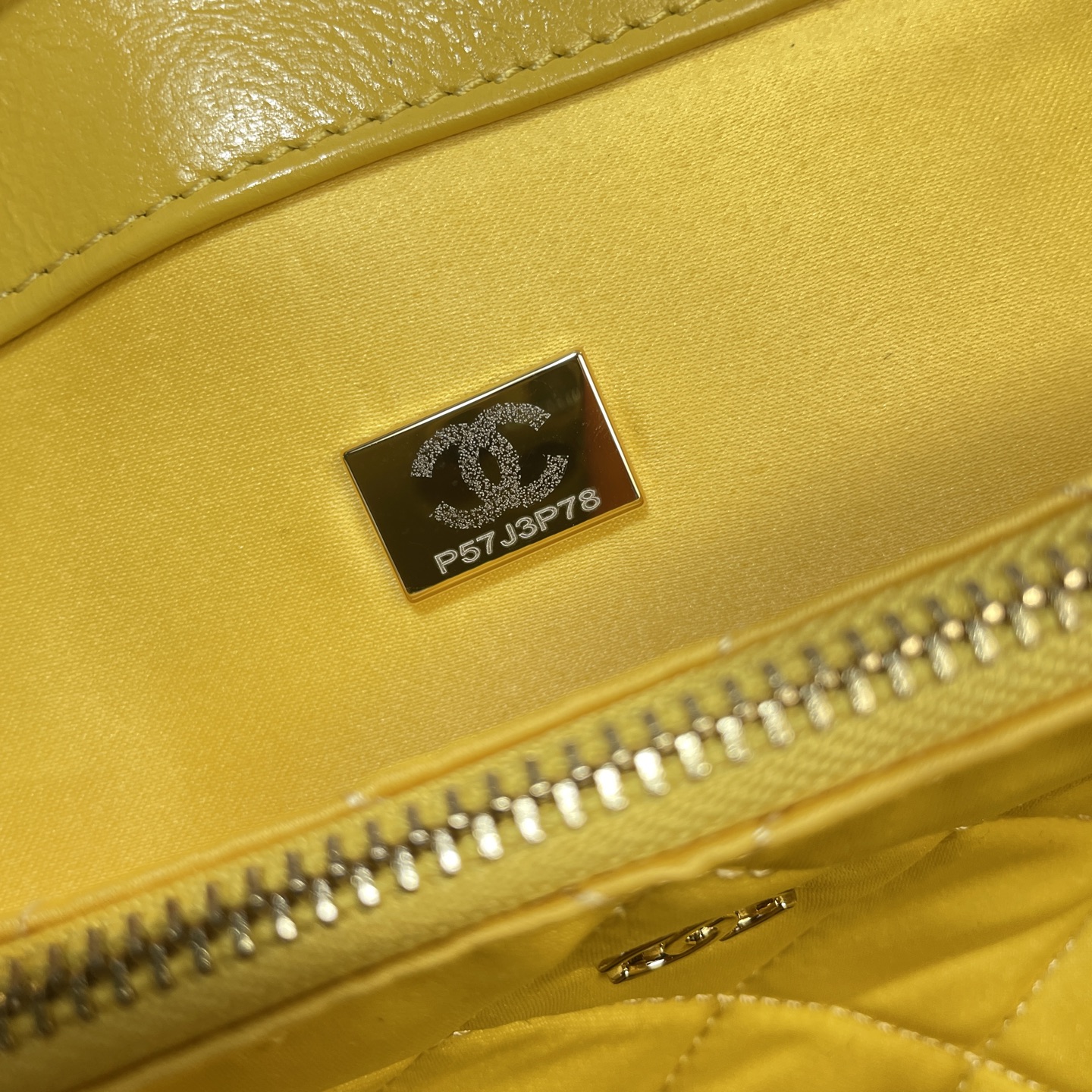 Straw and Lambskin Small Tote Bag with Pouch in Bright Yellow with Light Gold Hardware - Mocuir