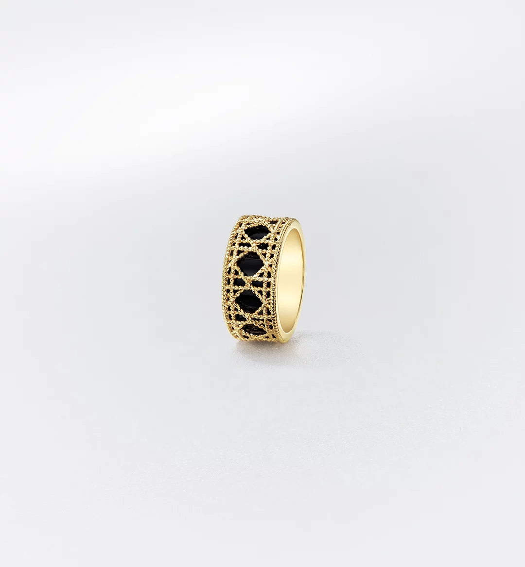 My Ring Yellow Gold and Black Lacquer