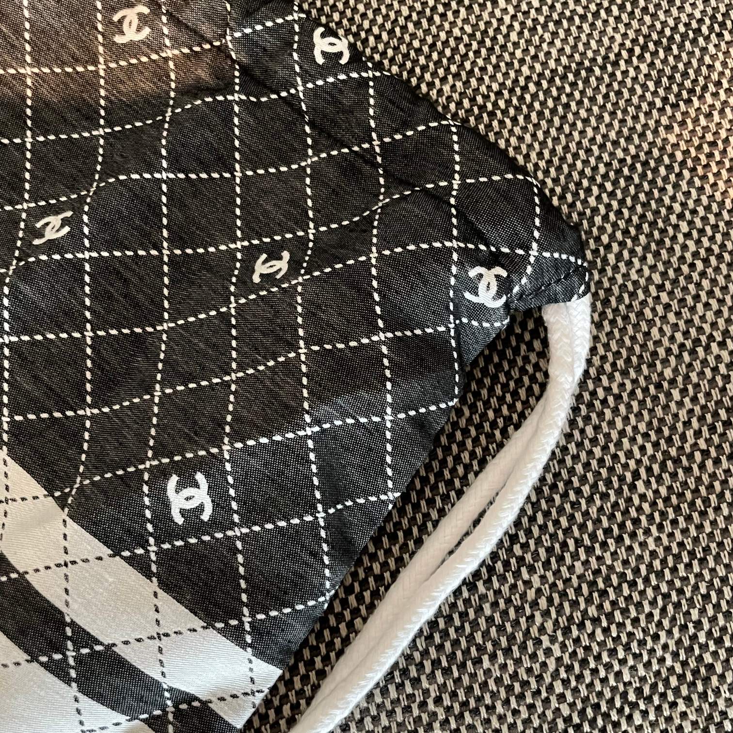 Black & White Printed Cotton Canvas Drawstring Backpack with CC Logo Print - Mocuir