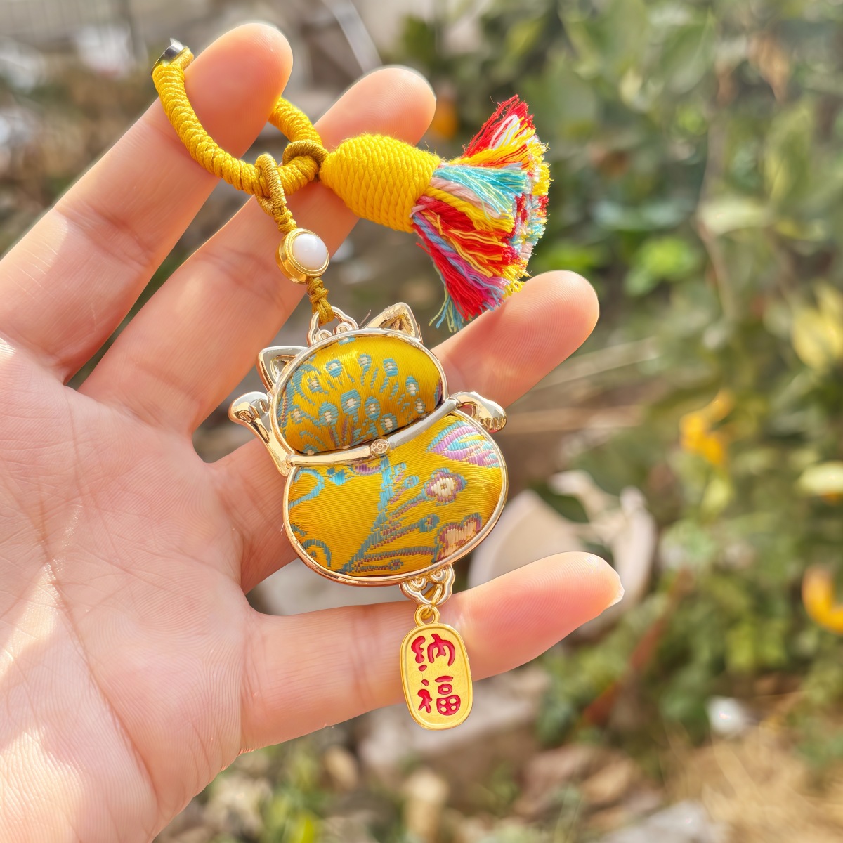 Chinese style embroidery gourd pendant decoration