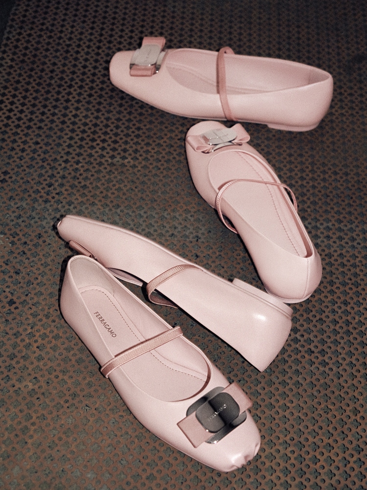 New Vara plate ballet flat