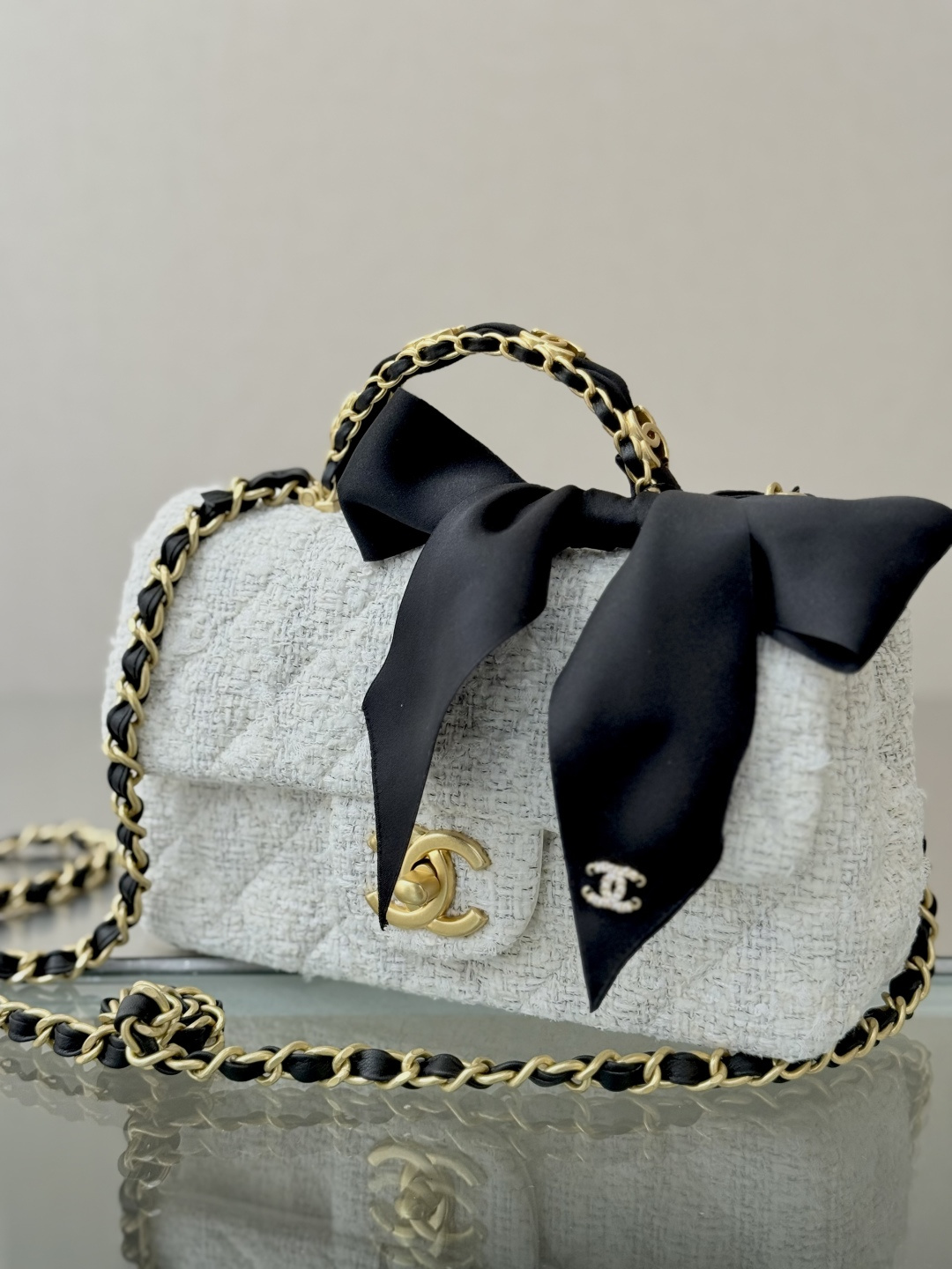 25K Fall-Winter Tweed Mini Flap Bag with Top Handle & Black Velvet Bow (Model AS5220) - Mocuir