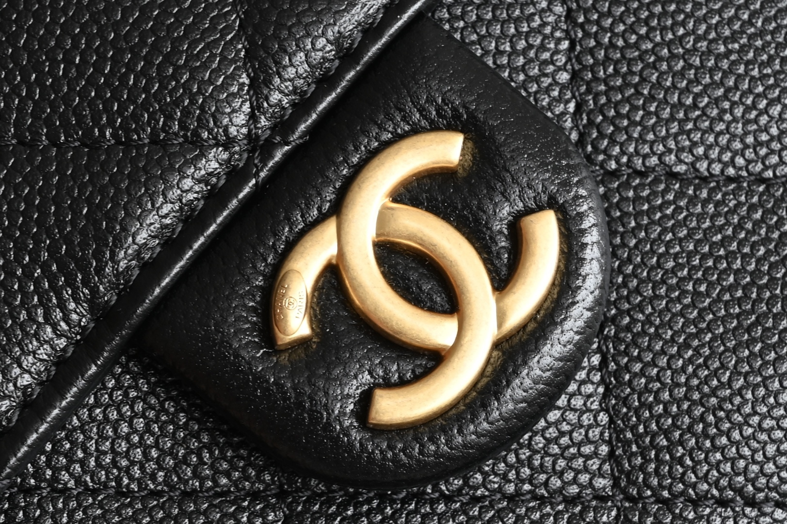 25 Medium Backpack in Black Grained Calfskin (Caviar) with Gold-Tone Hardware (Model AS5600) - Mocuir