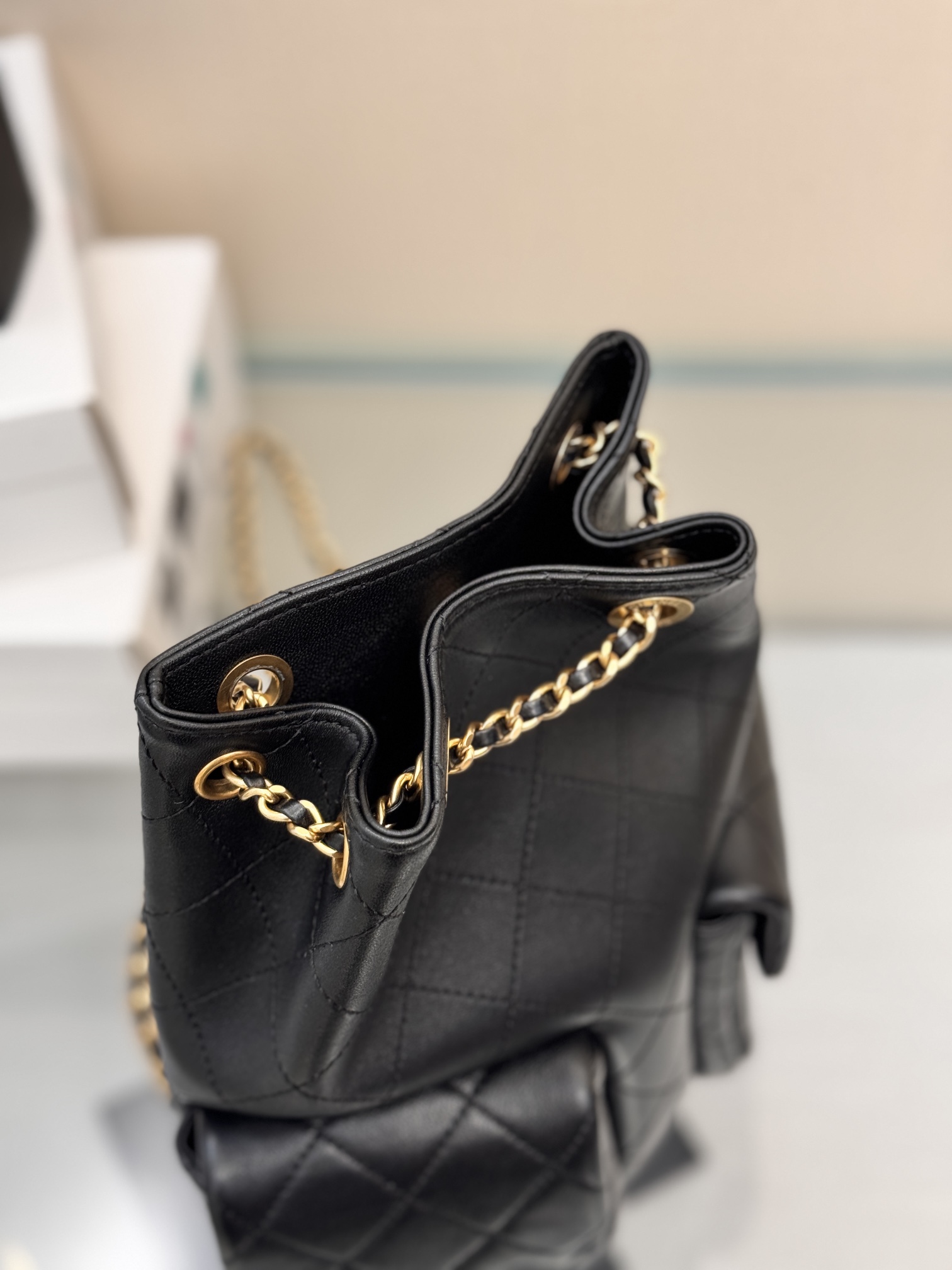 Drawstring Bucket Backpack（Black） - Mocuir