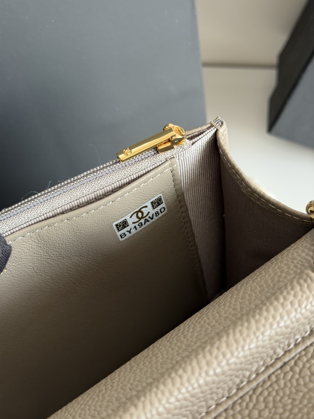 25C/26C Wallet On Chain（Oatmeal） - Mocuir