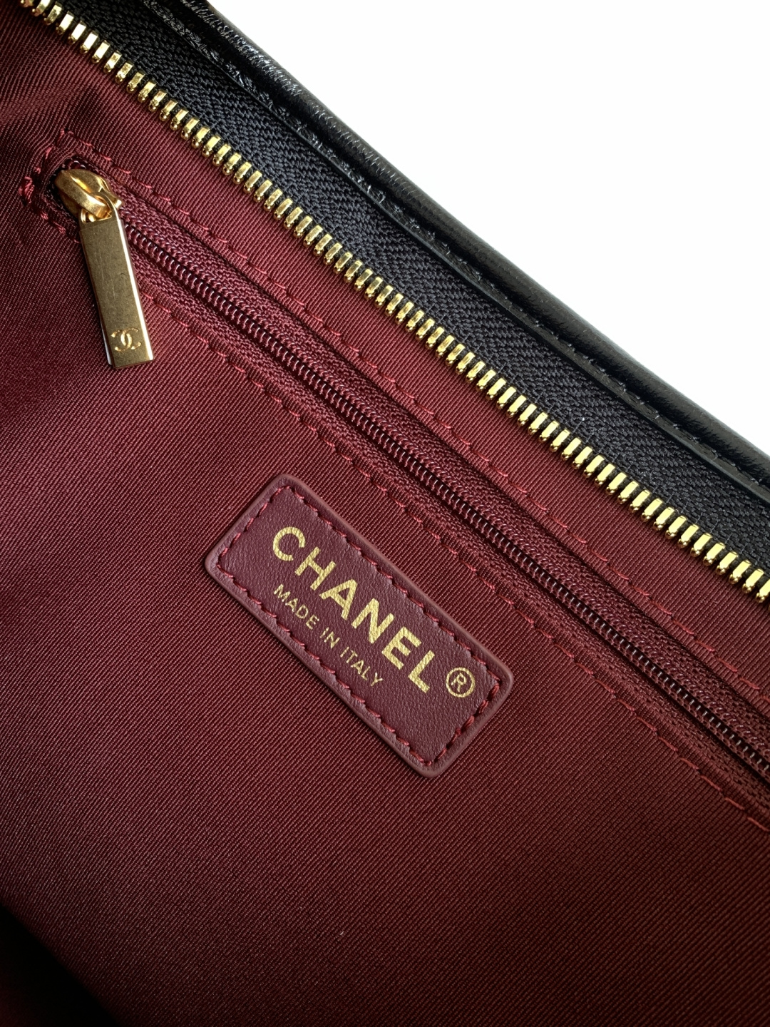 25 Black Hobo Bag (Model AS4382) - Mocuir