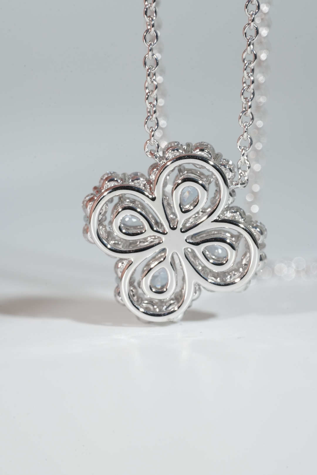 Aquamarine four-leaf clover pendant necklace