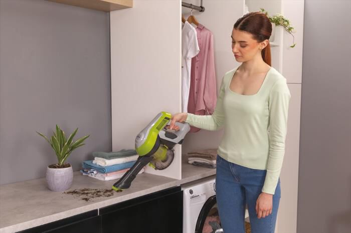 HOOVER - Aspirapolvere ricaricabile HF110H 011-Gialla