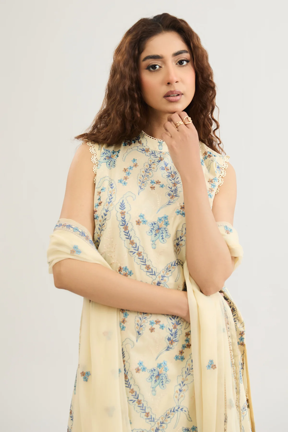 LAWN | EMBROIDERED