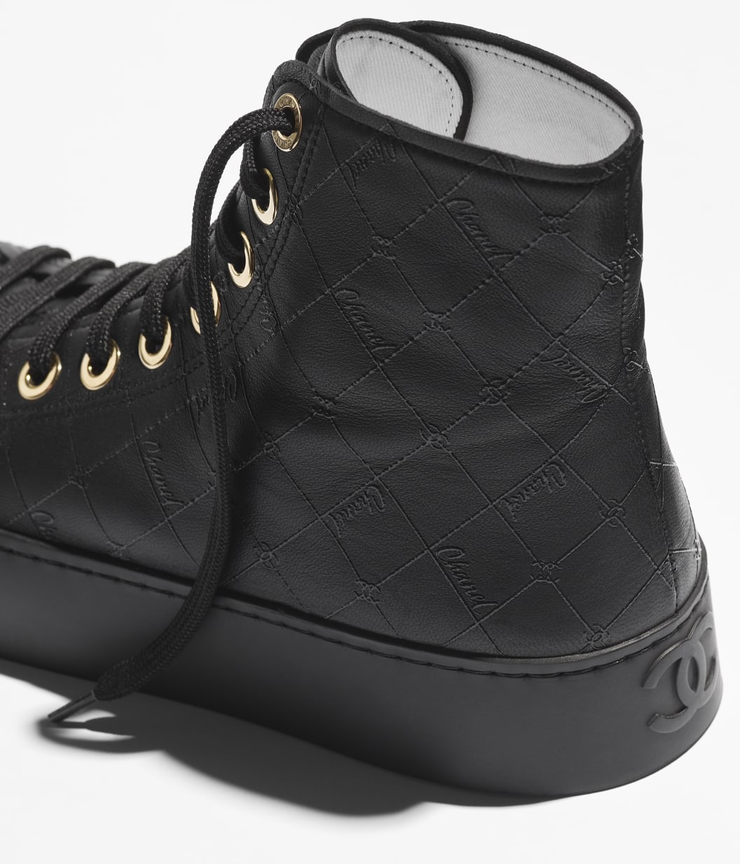 Spring-Summer 2025 Pre-collection Sneakers