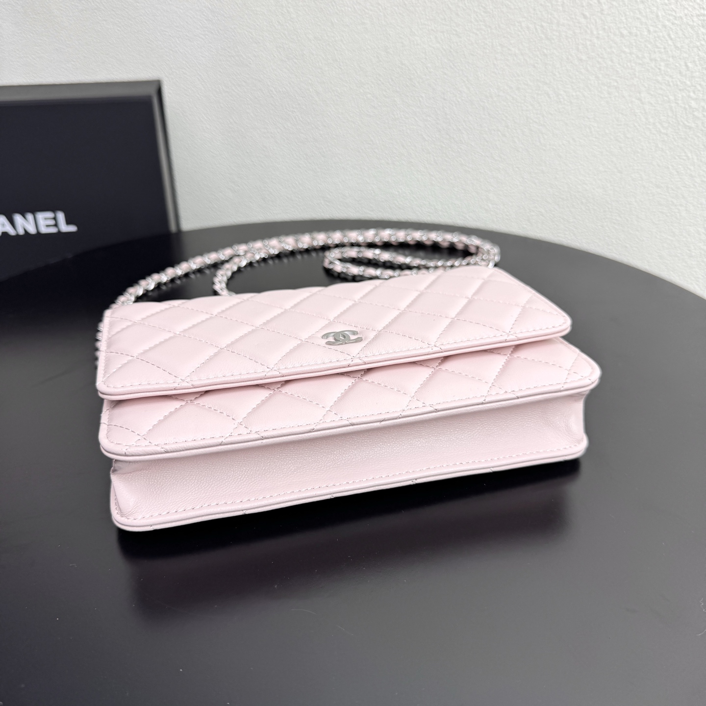 Classic Wallet on Chain（Light Pink） - Mocuir