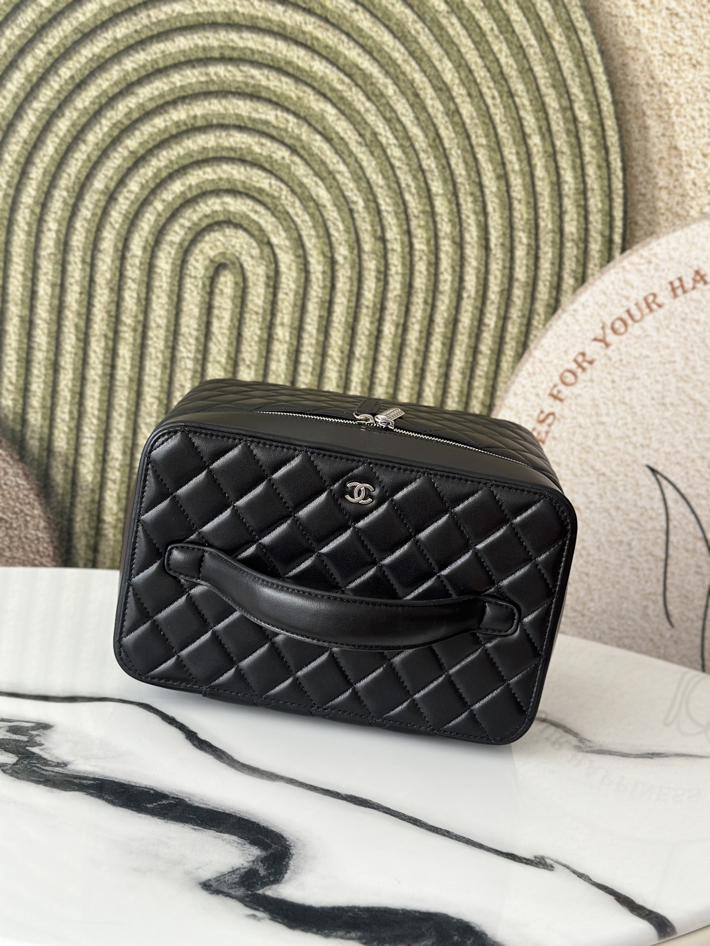 Black Lambskin Quilted Large Vanity Case with Crystal Zipper - Mocuir