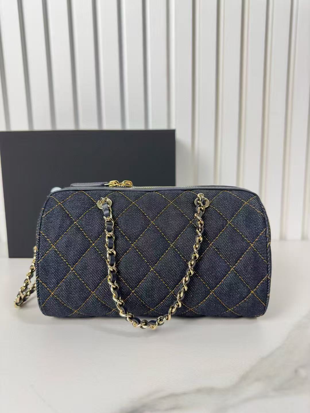 Quilted Denim Bowling Bag with Chain in Dark Blue Denim with Gold-Tone Hardware, 25B Fall-Winter Collection - Mocuir