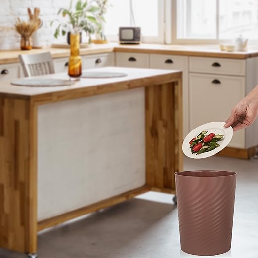 SMARTTOSS Plastic Trash Can Wastebasket