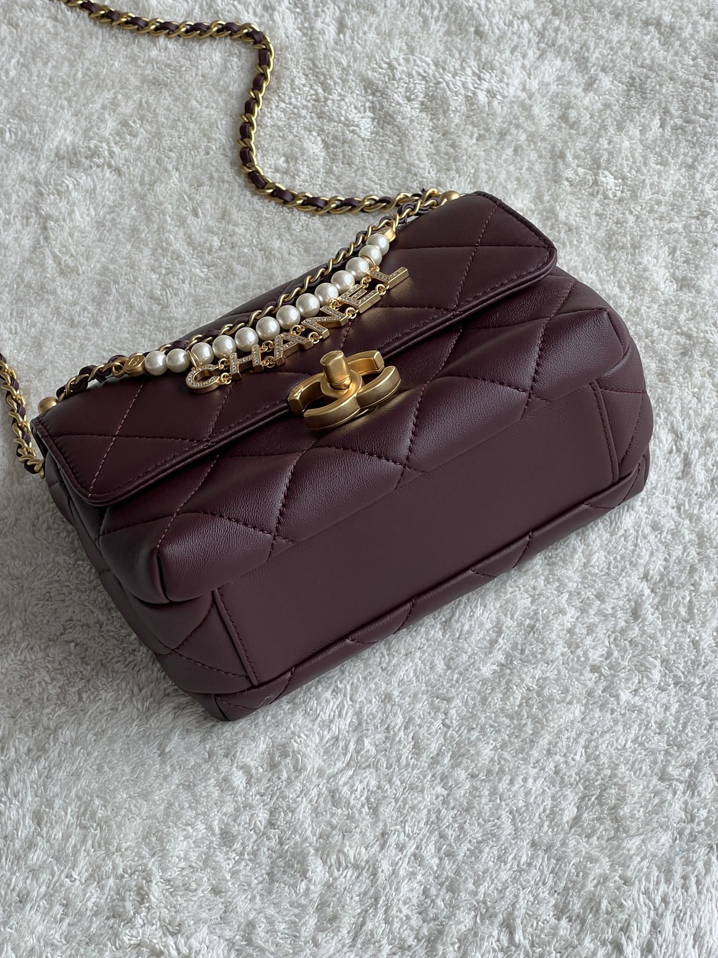 24A Mini Classic Flap Bag in Burgundy Quilted Lambskin with Pearl & Crystal CHANEL Letter Chain and Light Gold-Tone Hardware (AS4997) - Mocuir