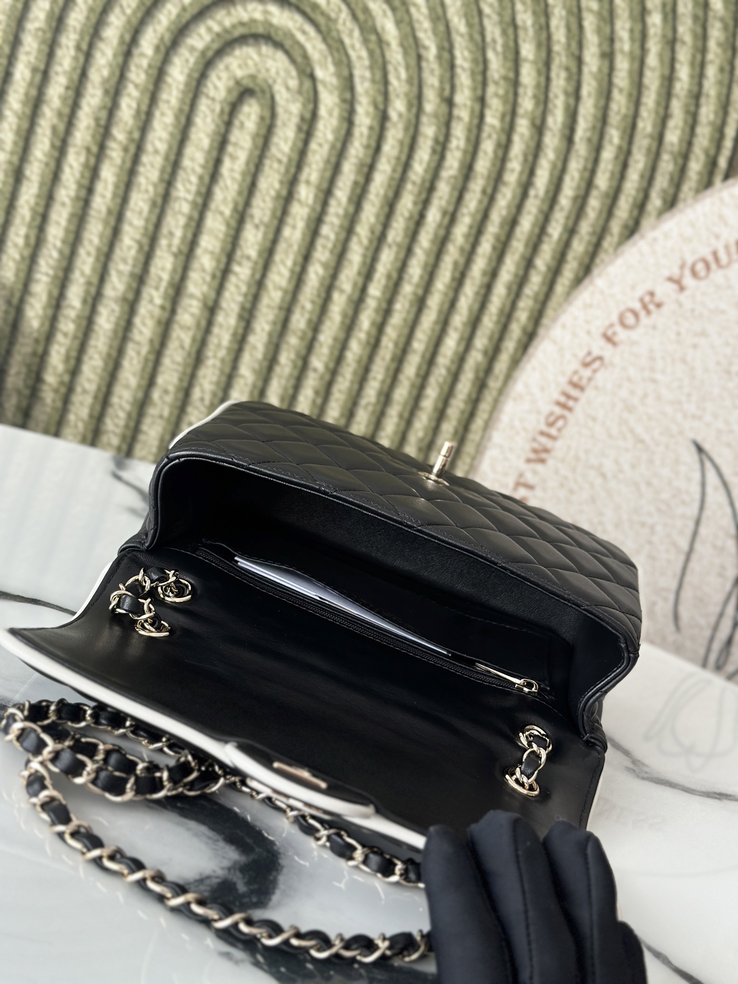 Medium Classic Flap Bag with White Trim in Black Lambskin with Gold-Tone Hardware - Mocuir