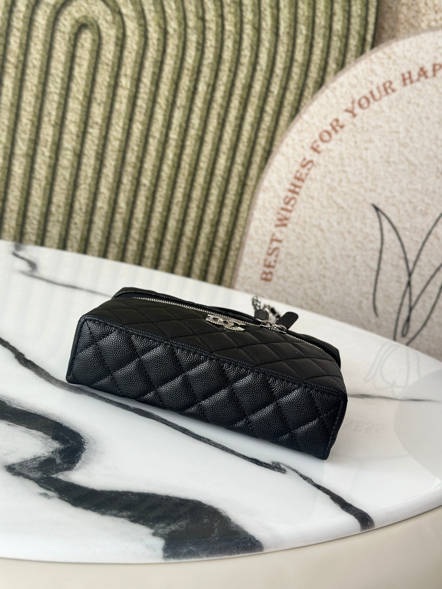 25B Black Caviar Quilted Long Vanity Case with Silver CC Logo & Silver Hardware - Mocuir