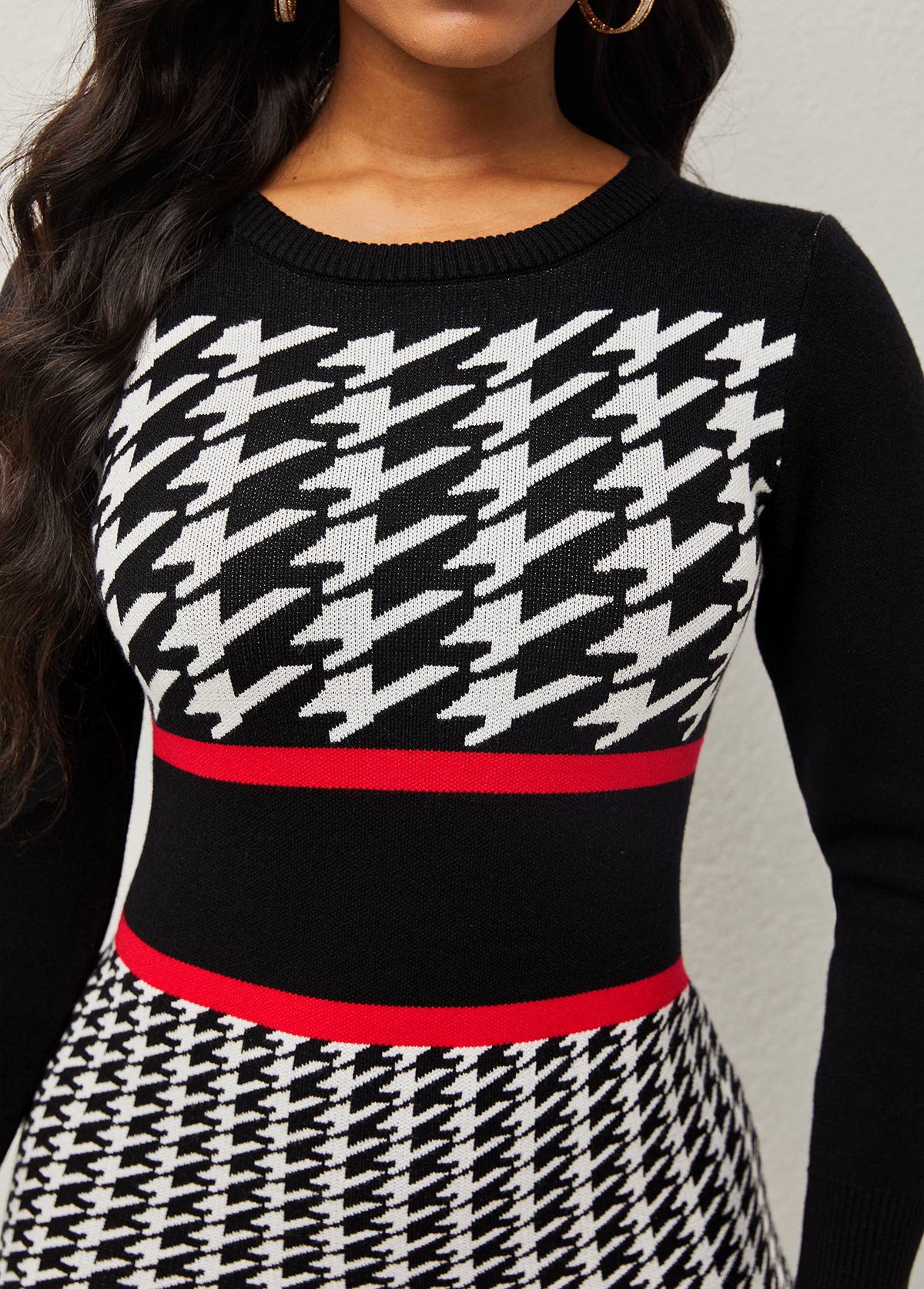 Round Neck Houndstooth Print Long Sleeve Sweater Dress