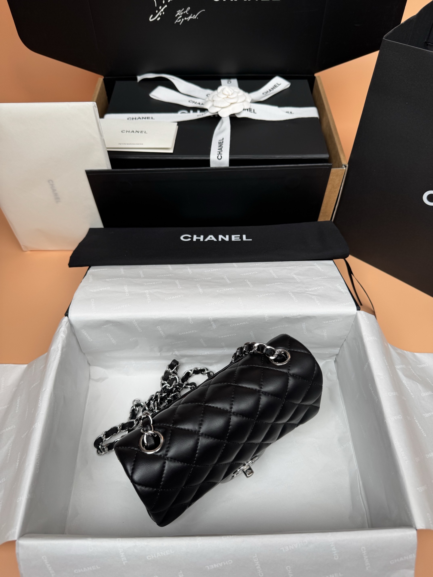 Classic Flap Mini（Silver LOGO） - Mocuir